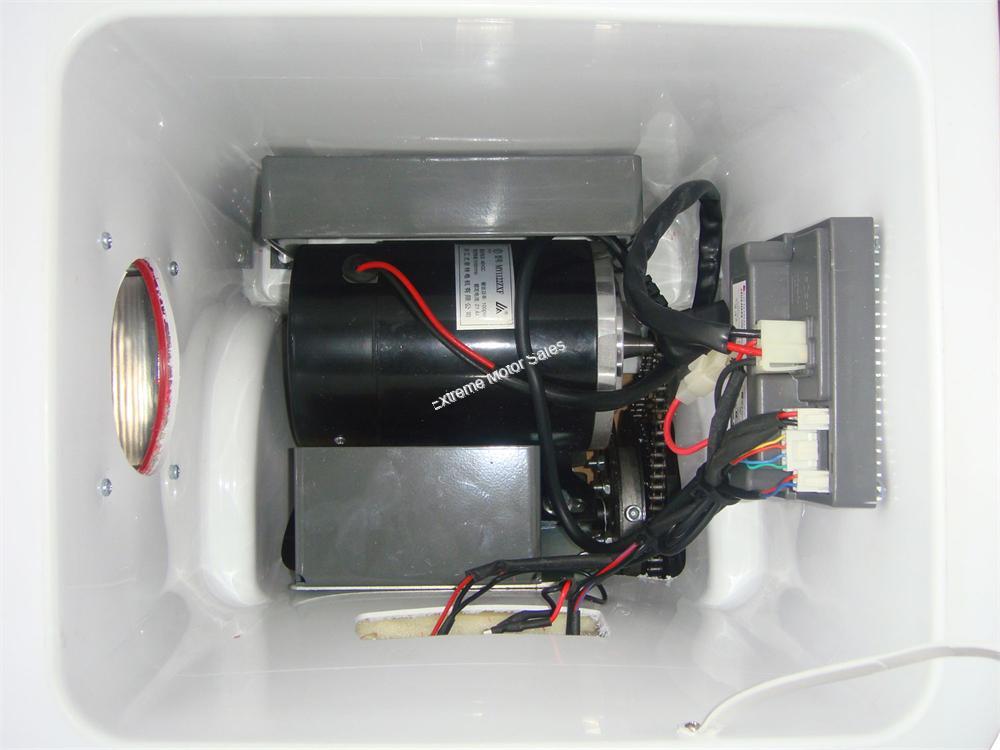 Extreme Motor Sales > Cruisin Coolers > Cruzin Cooler Scooter 500 Watt