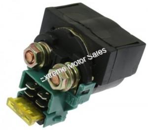 Universal Solenoid with 20 Amp Fuse for all vehicle types, includes spare fuse