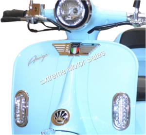 Amigo Bellagio 150cc Retro Gas Scooter Moped with USB and Trunk