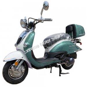 Trailmaster Sorrento 150A 150cc Gas Scooter Moped Retro Style