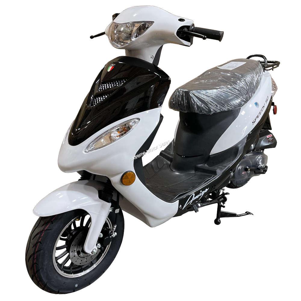 Amigo Speedy 50cc Scooter Moped with Rear Storage Trunk 50cc